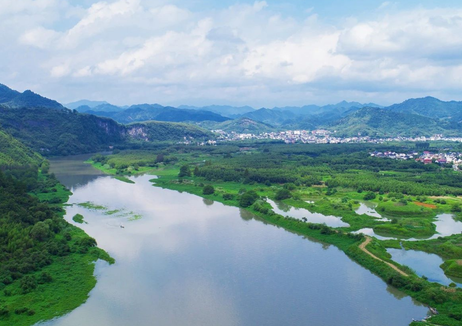 農(nóng)業(yè)農(nóng)村部辦公廳關(guān)于開展第四批國家農(nóng)業(yè)綠色發(fā)展先行區(qū)創(chuàng)建工作的通知