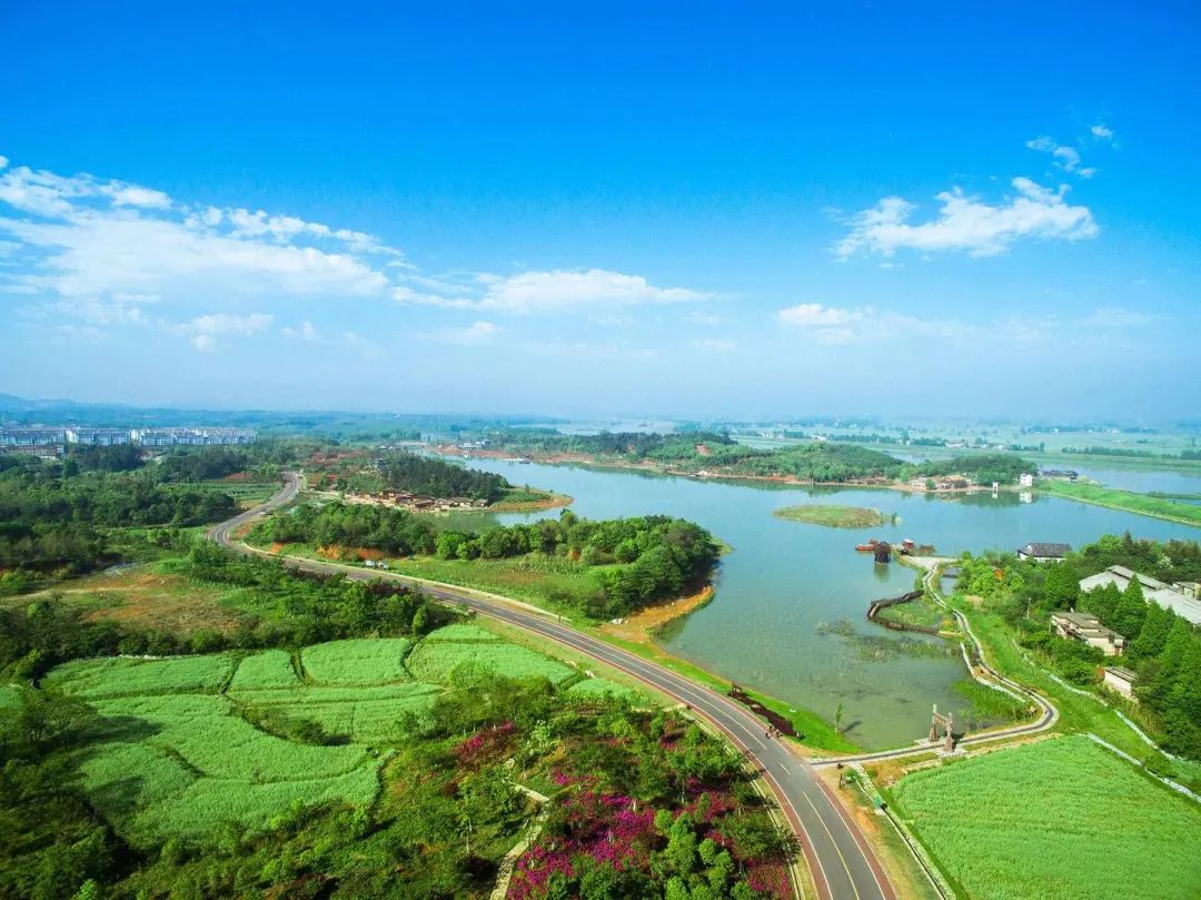 生態(tài)環(huán)境部接連發(fā)布兩份征求意見稿，農(nóng)村污水處理就要“走”起來了？