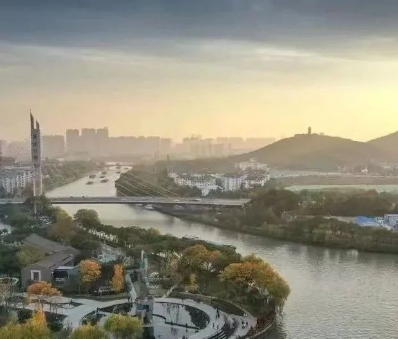 生態(tài)環(huán)境部負責(zé)人回應(yīng)生態(tài)環(huán)保與推進美麗中國建設(shè)等熱點問題